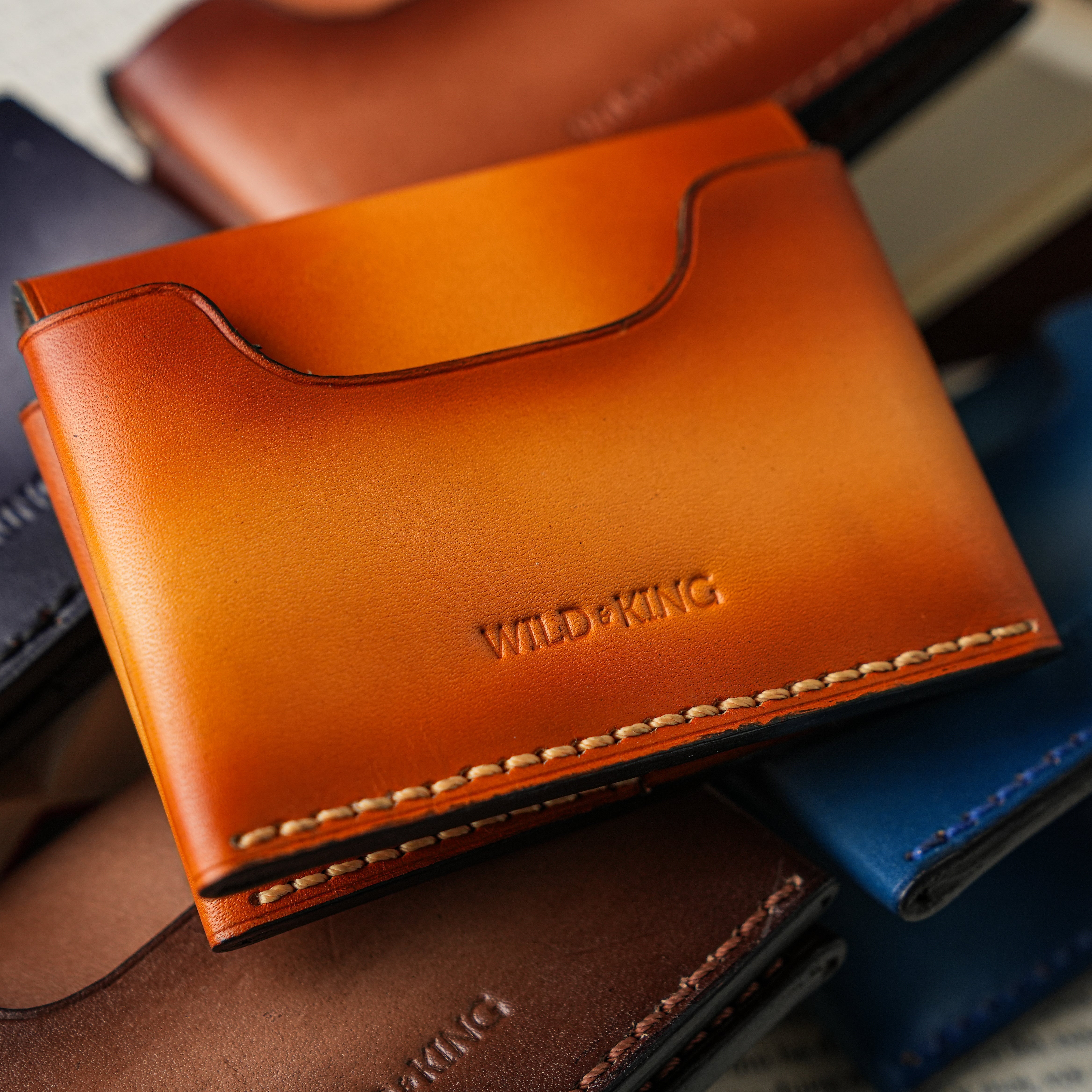 simple bifold leather wallet