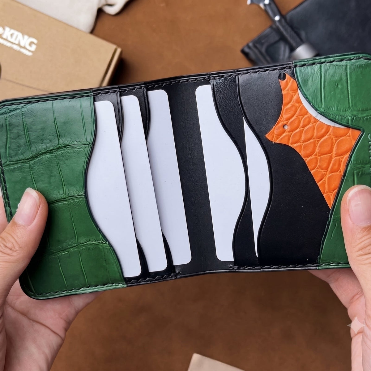 Alligator vs Lizard Bifold Wallet: Which One Should You Choose?