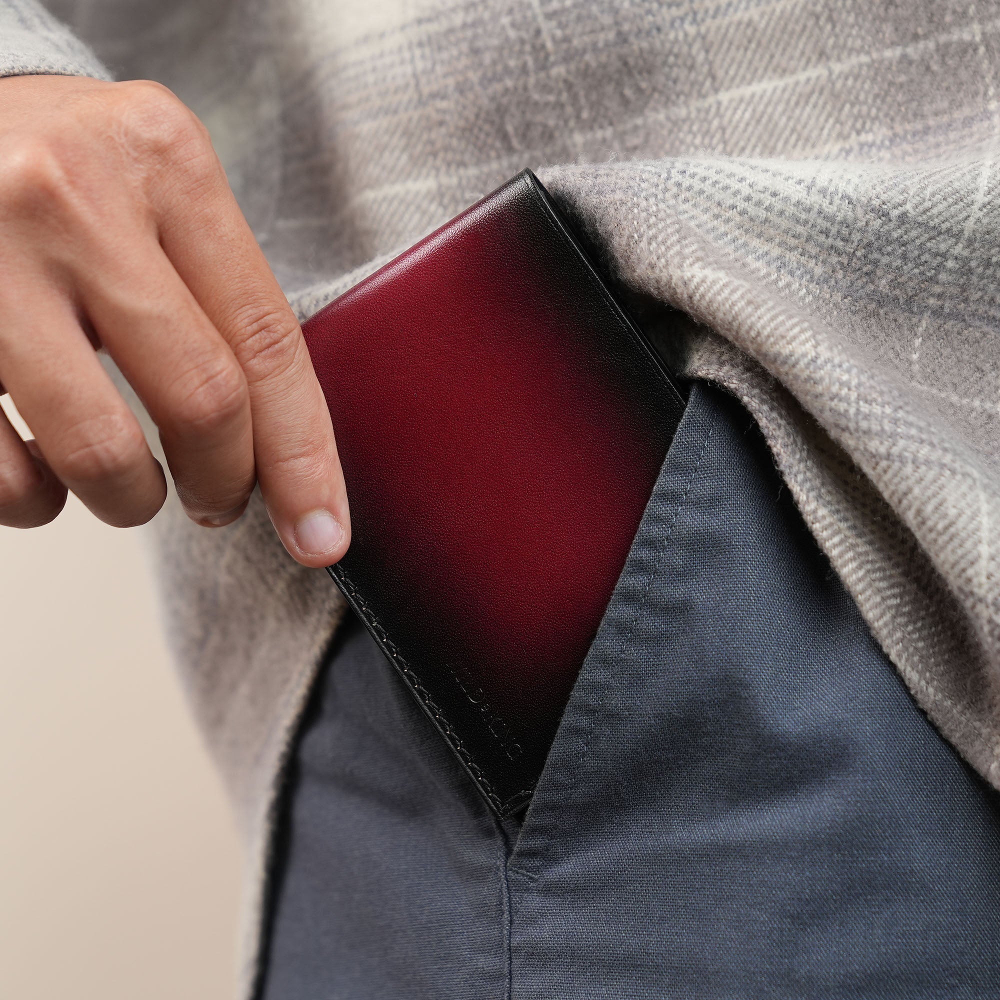 Bordeaux Leather Wing Bifold Wallet - Fox Design - Patina Finish