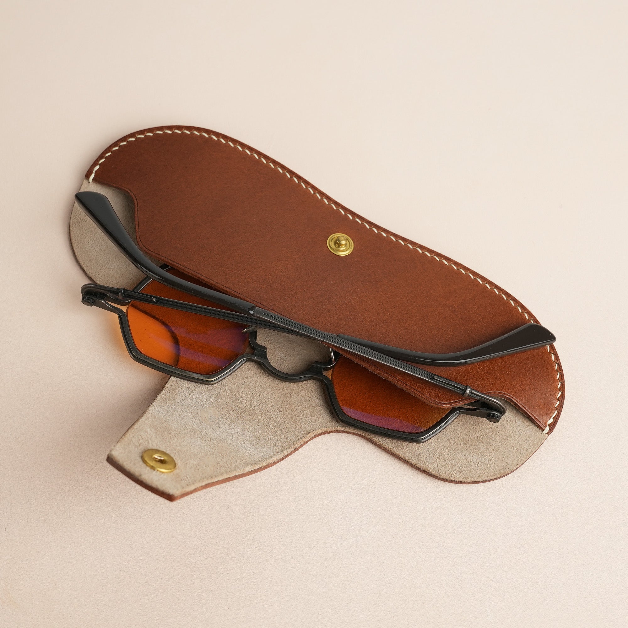 Chestnut Buttero Leather Glasses Case