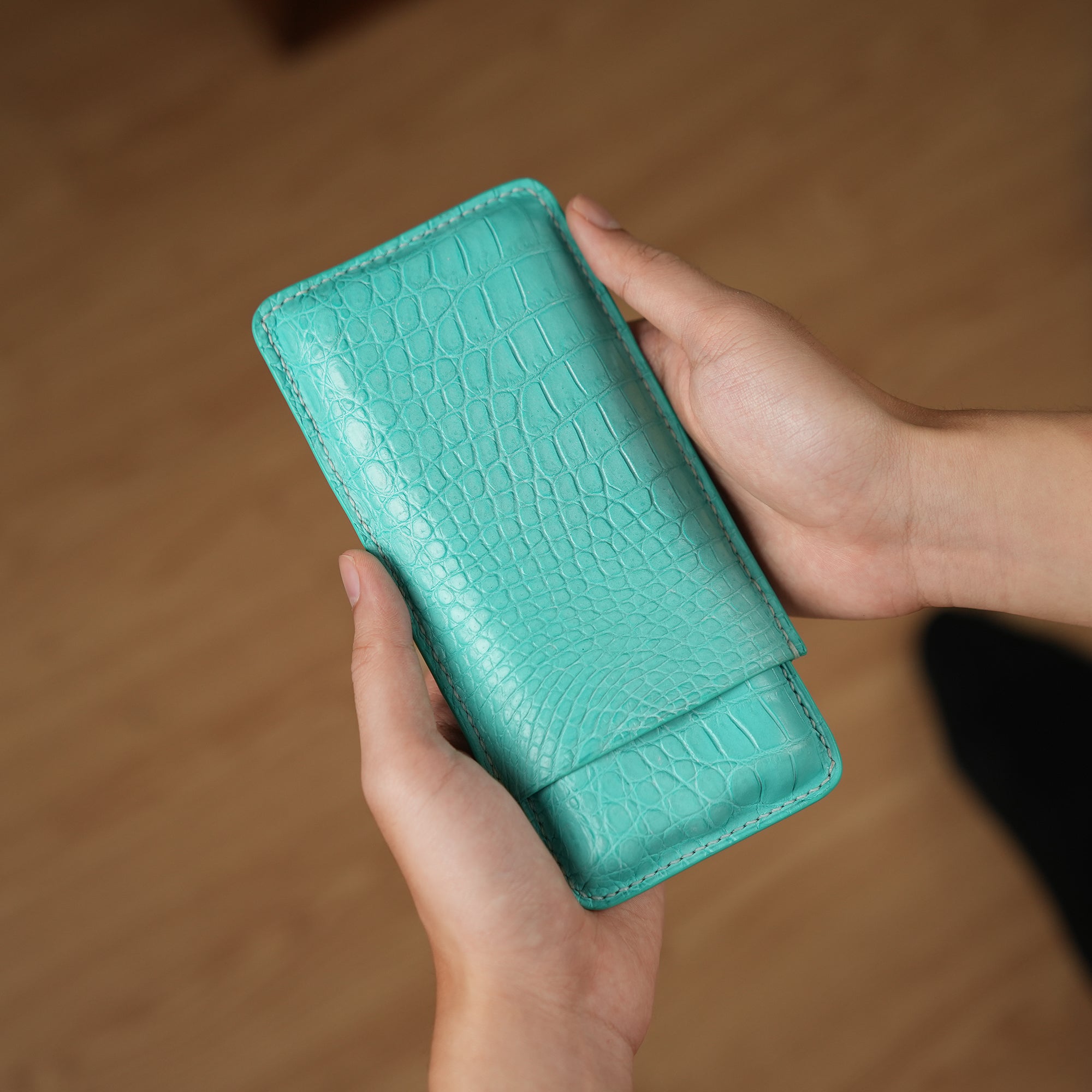 Turquoise Alligator Leather Cigarettes Case Holder