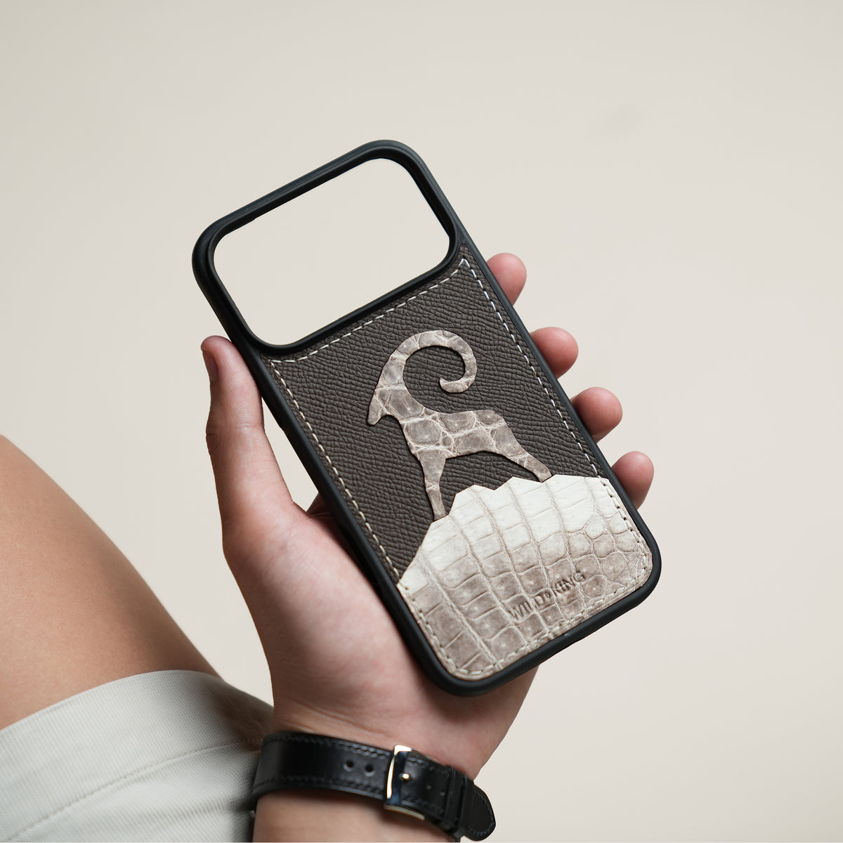 Himalayan Alligator Leather Phone Case - Goat Design
