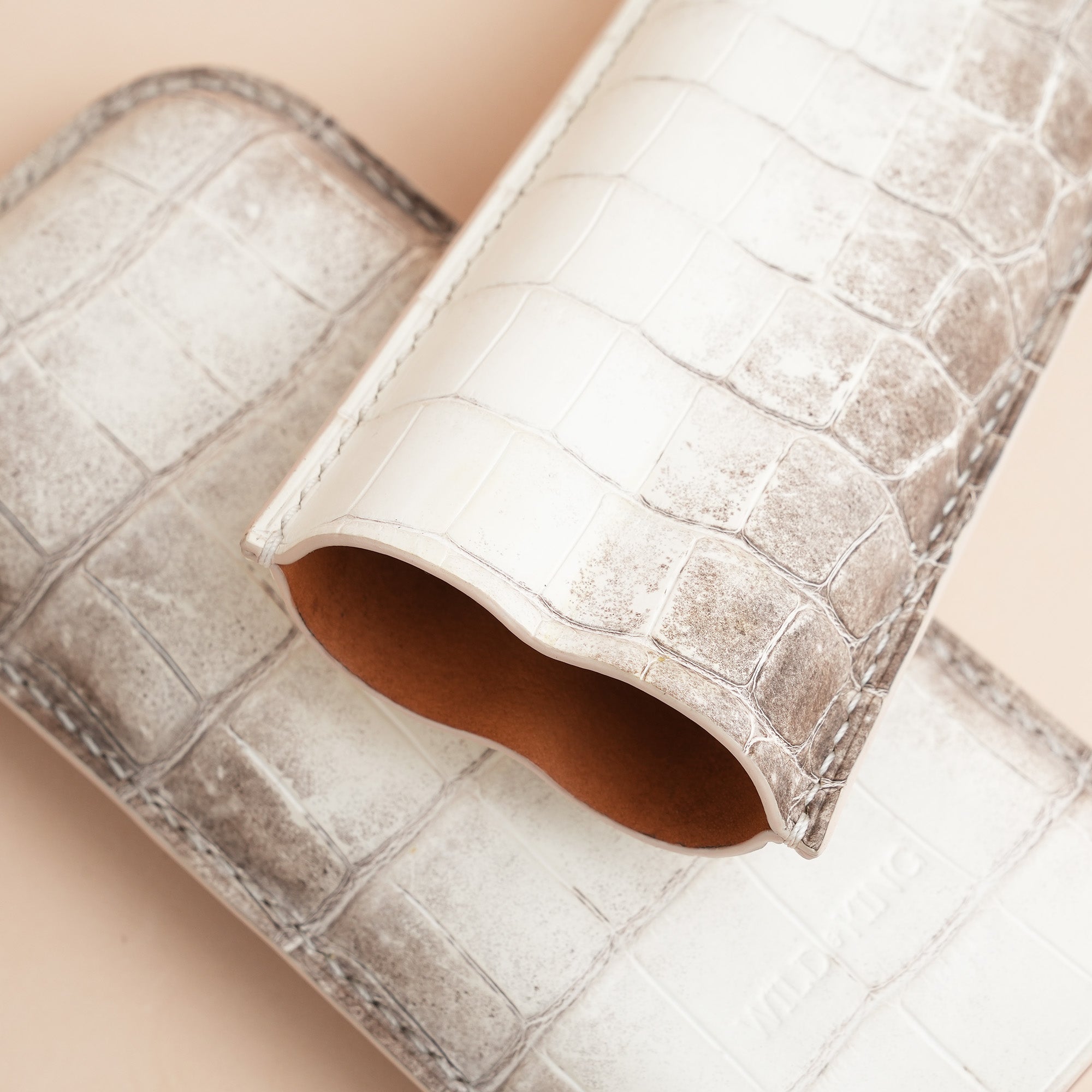 Himalayan Leather Cigarettes Case Holder