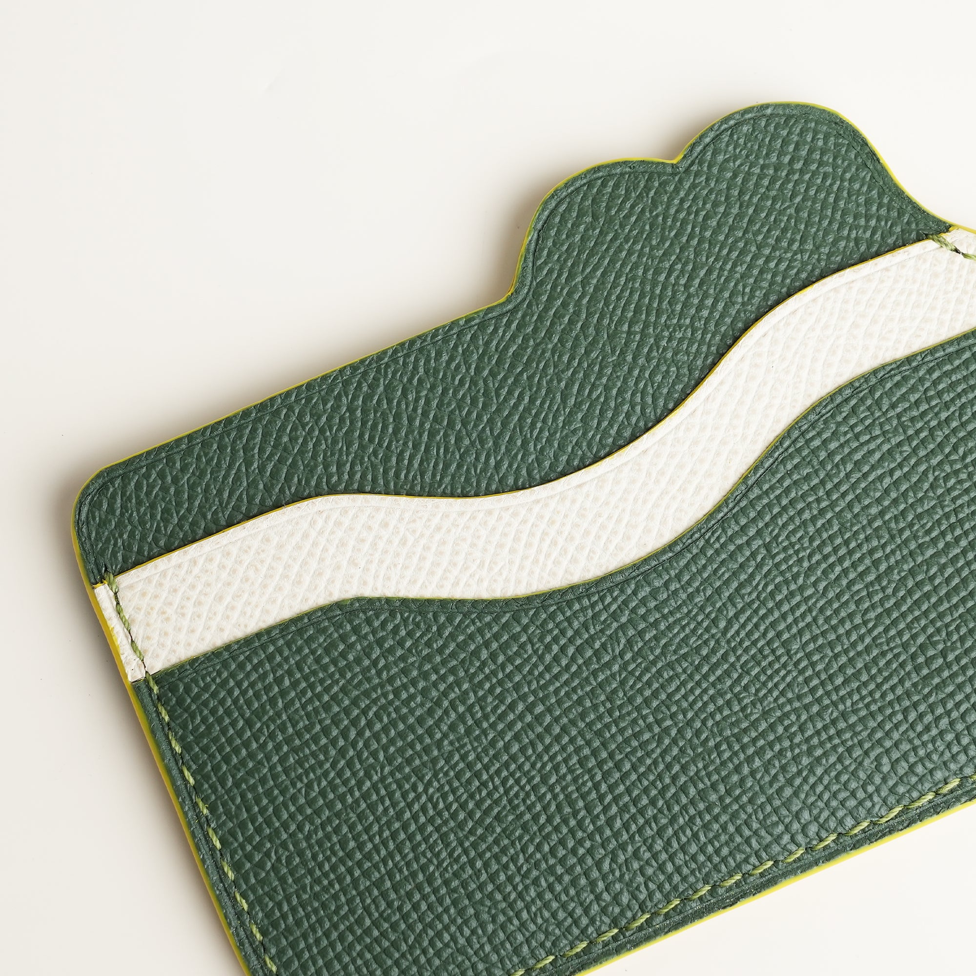 Minimalist Green Epsom Leather Card Holder - Alligator Shape