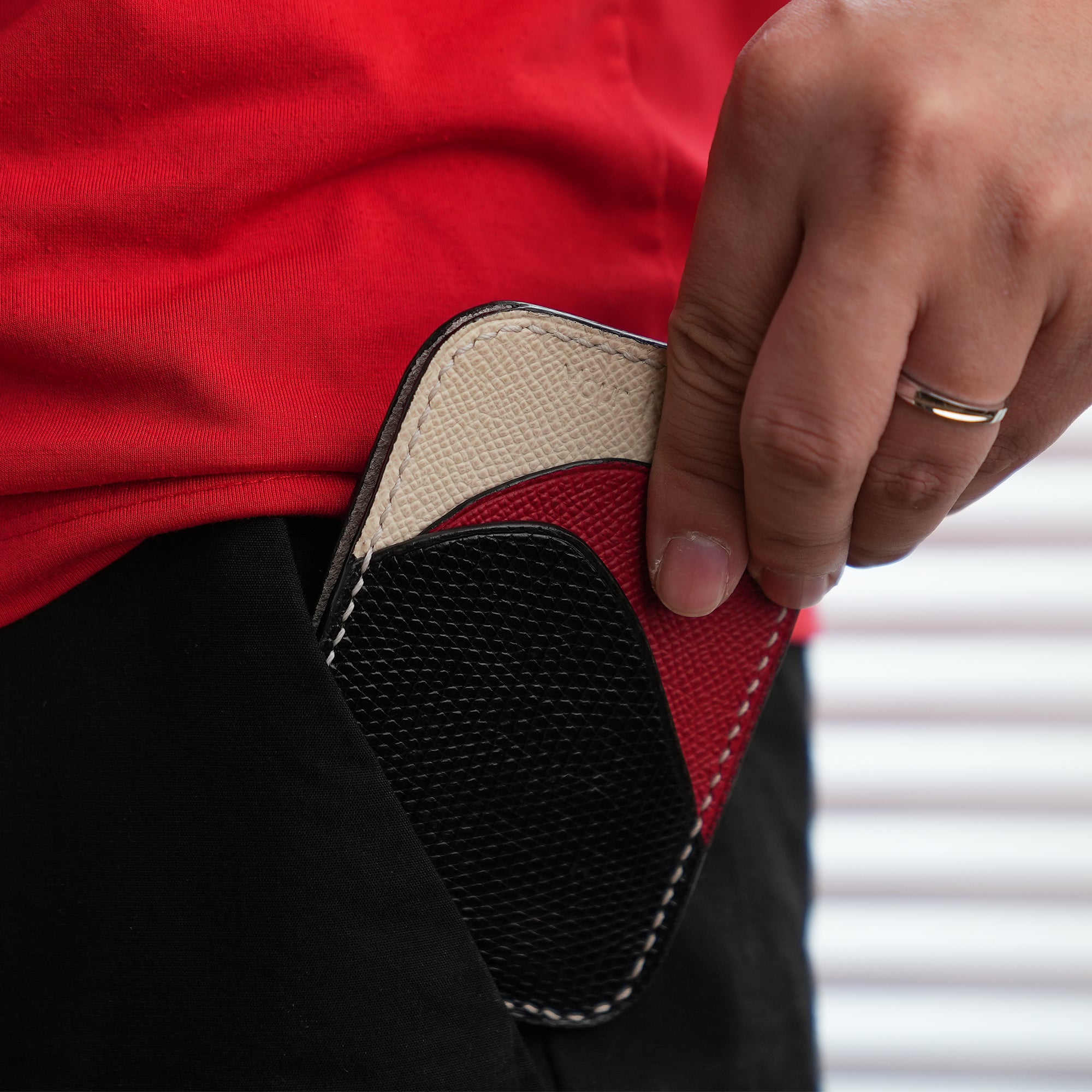 Minimalist Black Lizard mix Red Epsom Card Holder - Ocean Crest