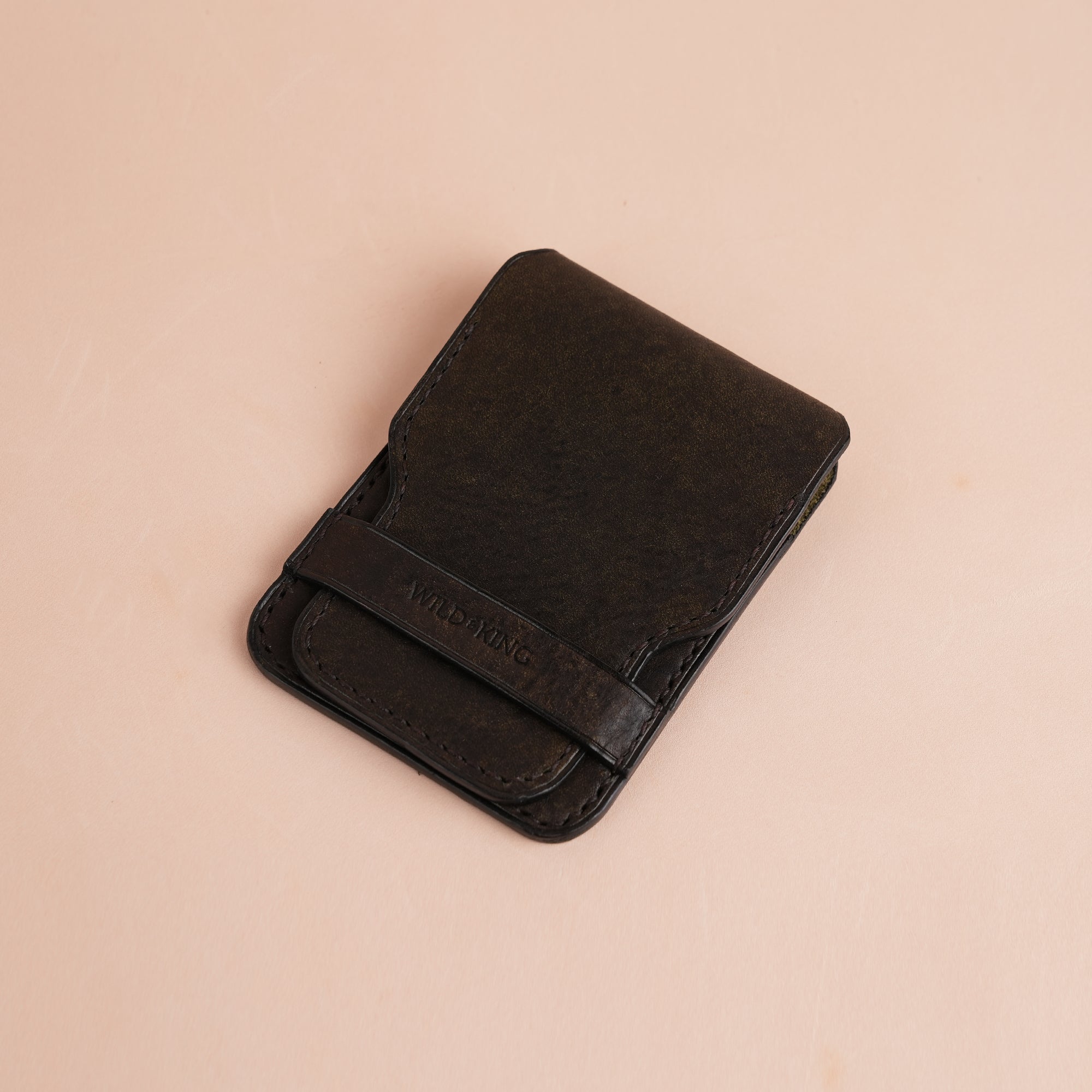 Minimalist Umber Brown Habana Leather Vertical Coin Purse