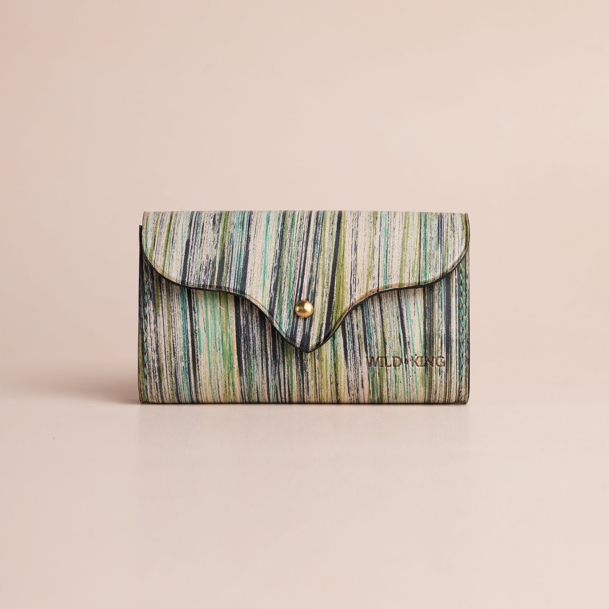 Minimalist Green Leather Card Organizer Wallet - Natural Streaks