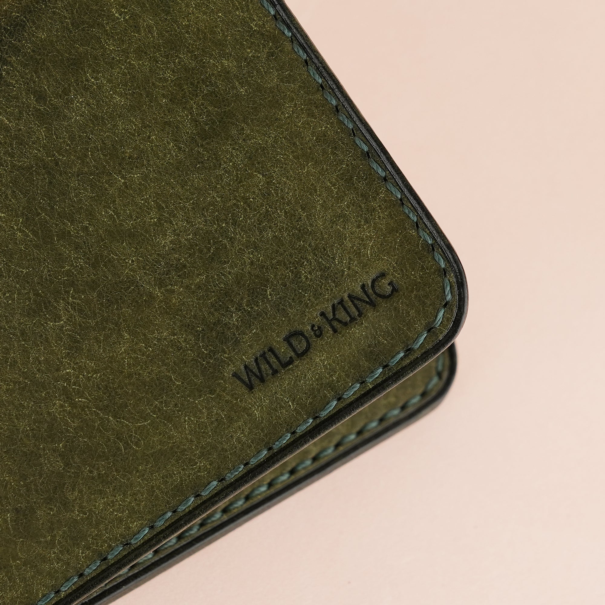 Minimalist Green Pueblo Leather Wing Bifold Wallet