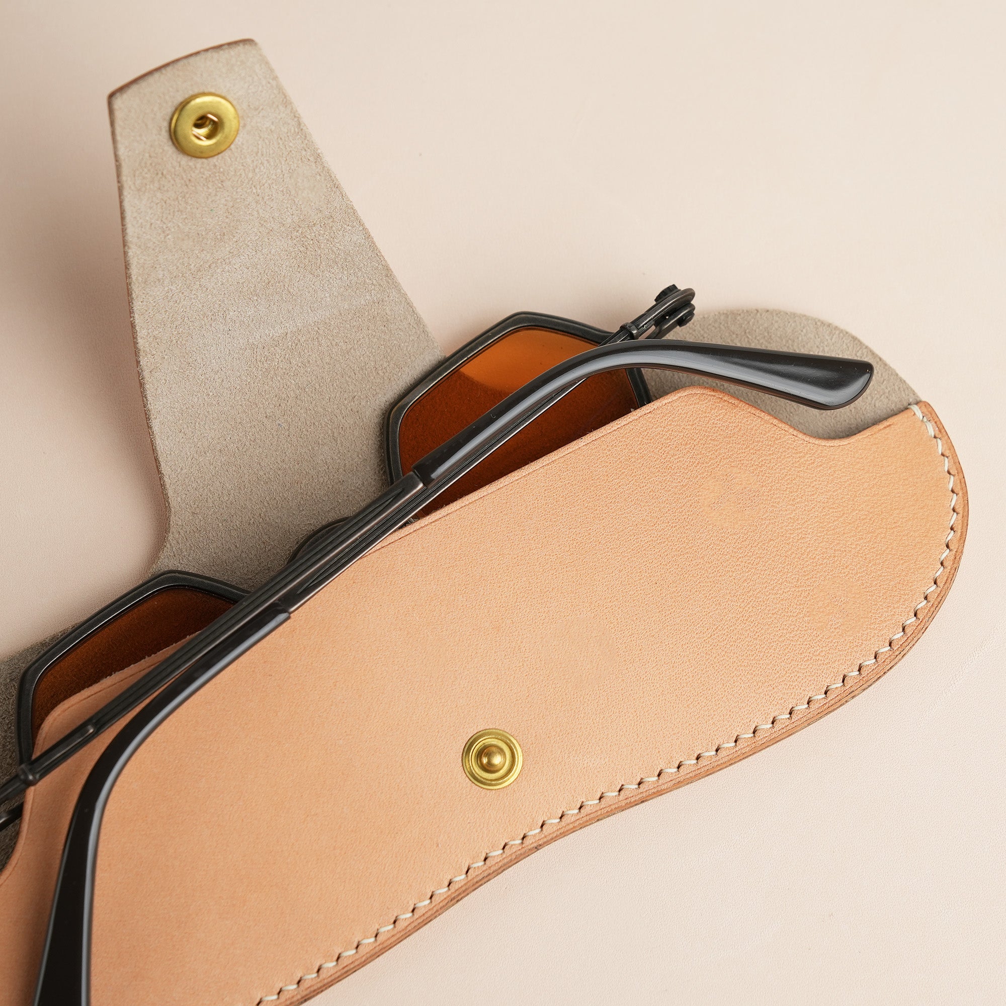 Natural Buttero Leather Glasses Case