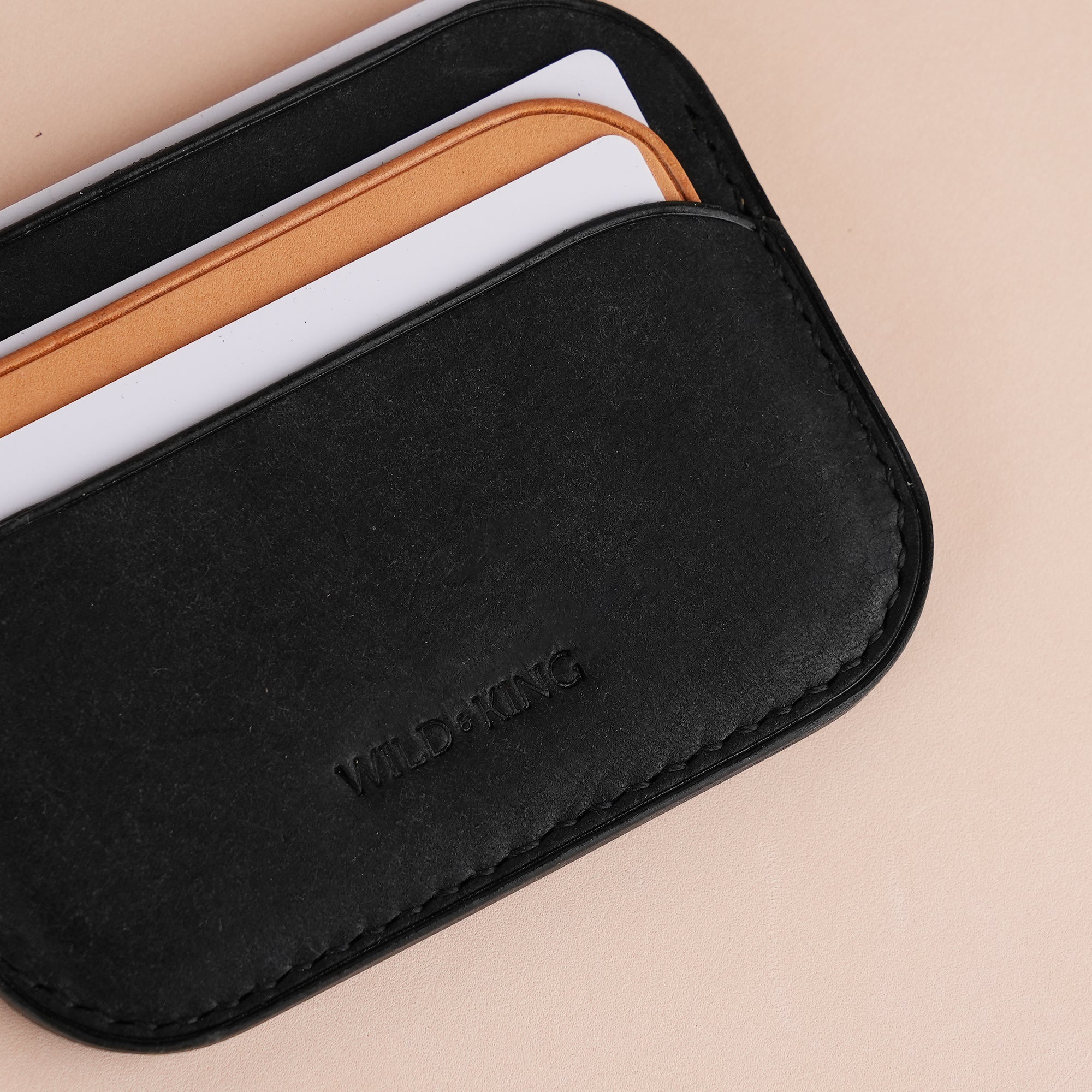 Minimalist Black Pueblo Leather Card Holder - Seashell