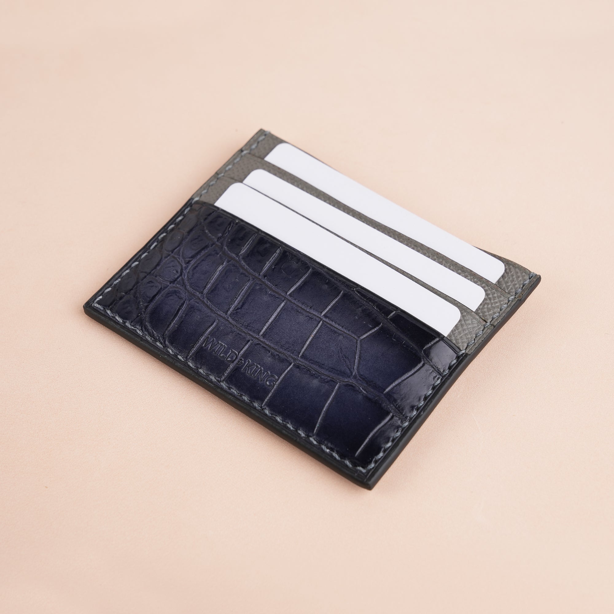 Gray Alligator Leather Card Holder - Patina Finish