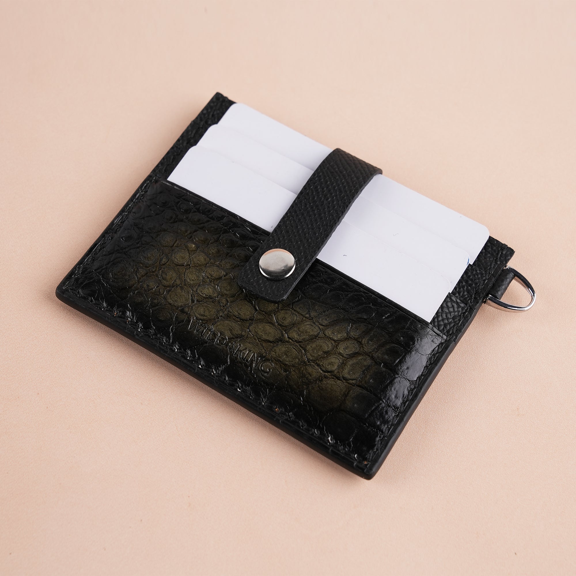 Muschio Alligator Leather ID Card Holder With Stud Button - Patina Finish