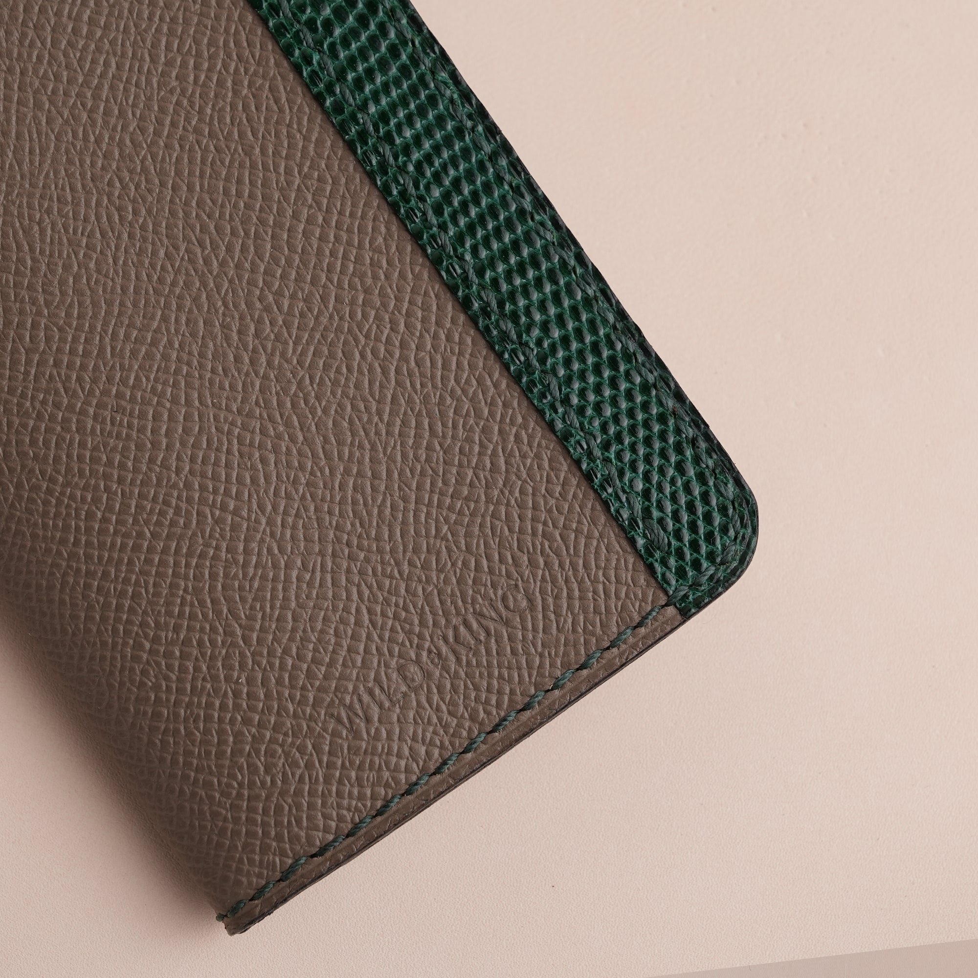 Minimalist Taupe Epsom Leather Dualfold Wallet