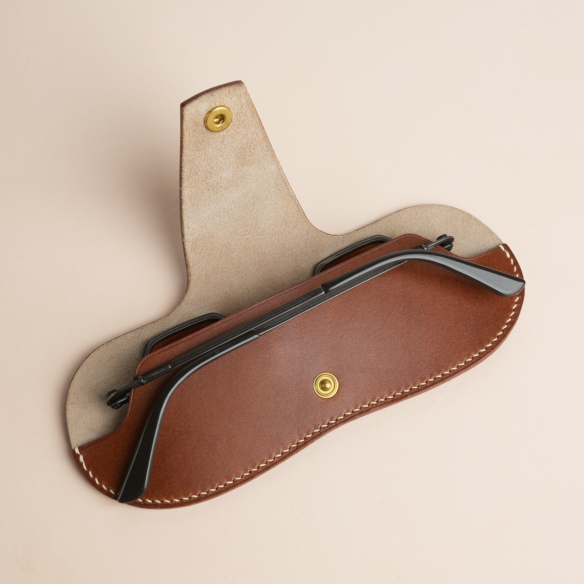 Chestnut Buttero Leather Glasses Case