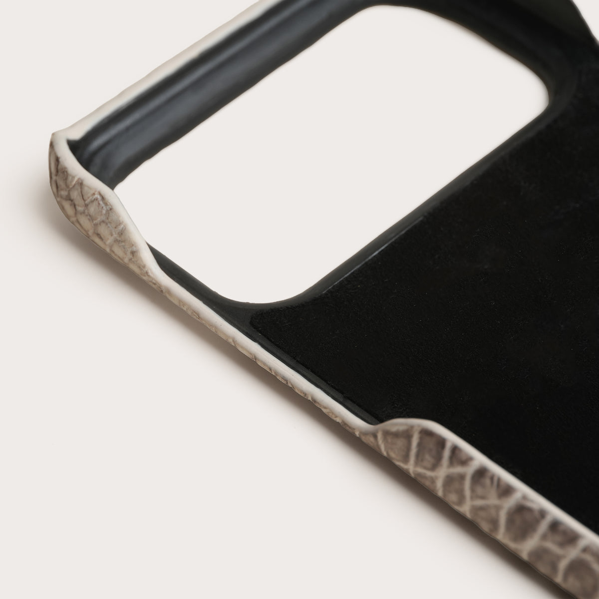 Himalayan Alligator Leather Phone Case