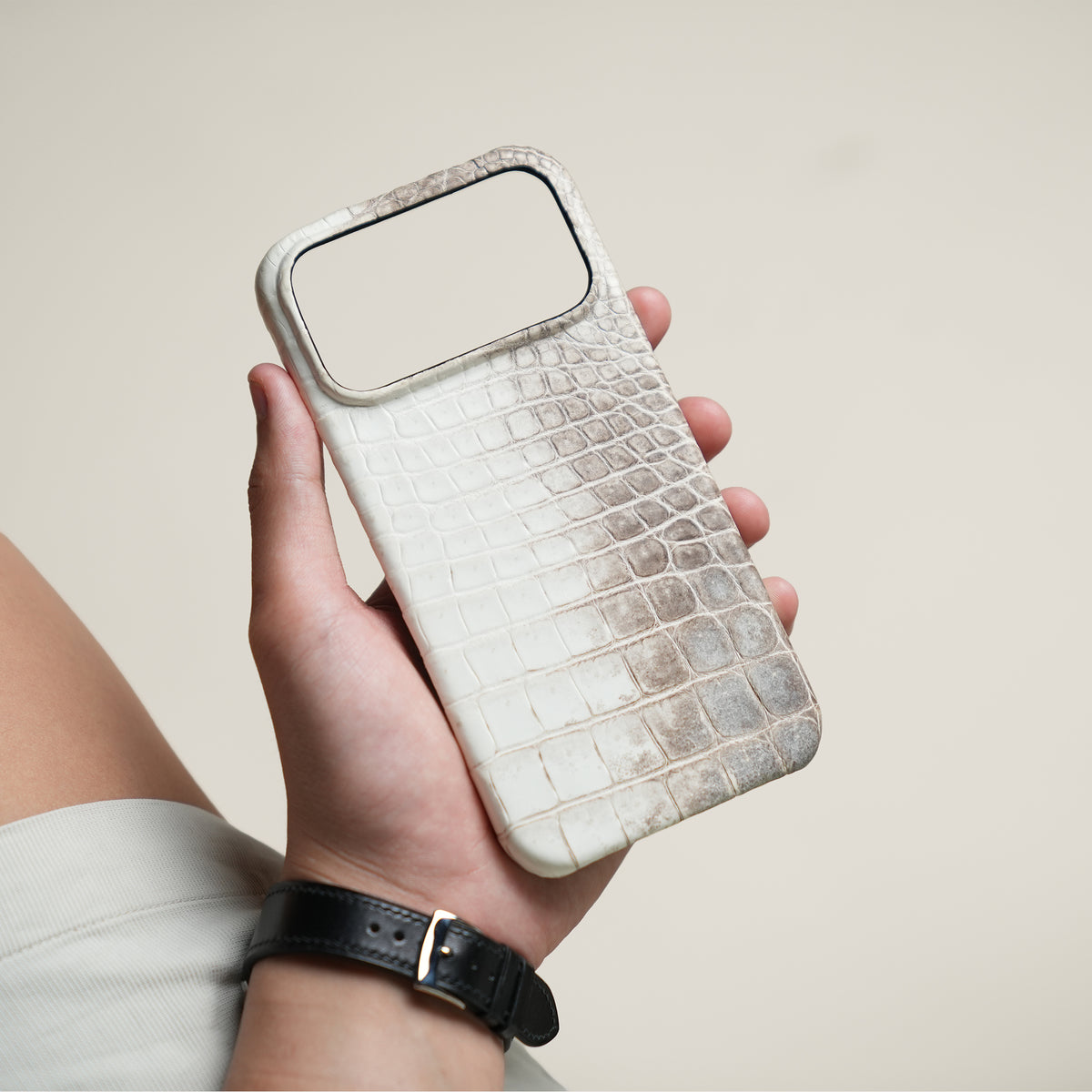 Himalayan Alligator Leather Phone Case