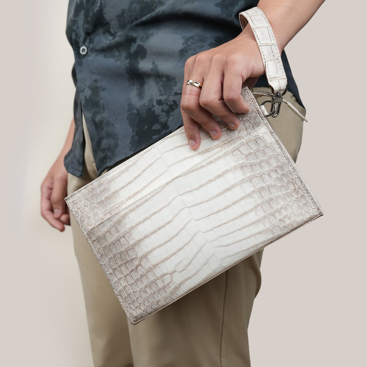 Himalayan Alligator Leather Zipper Clutch