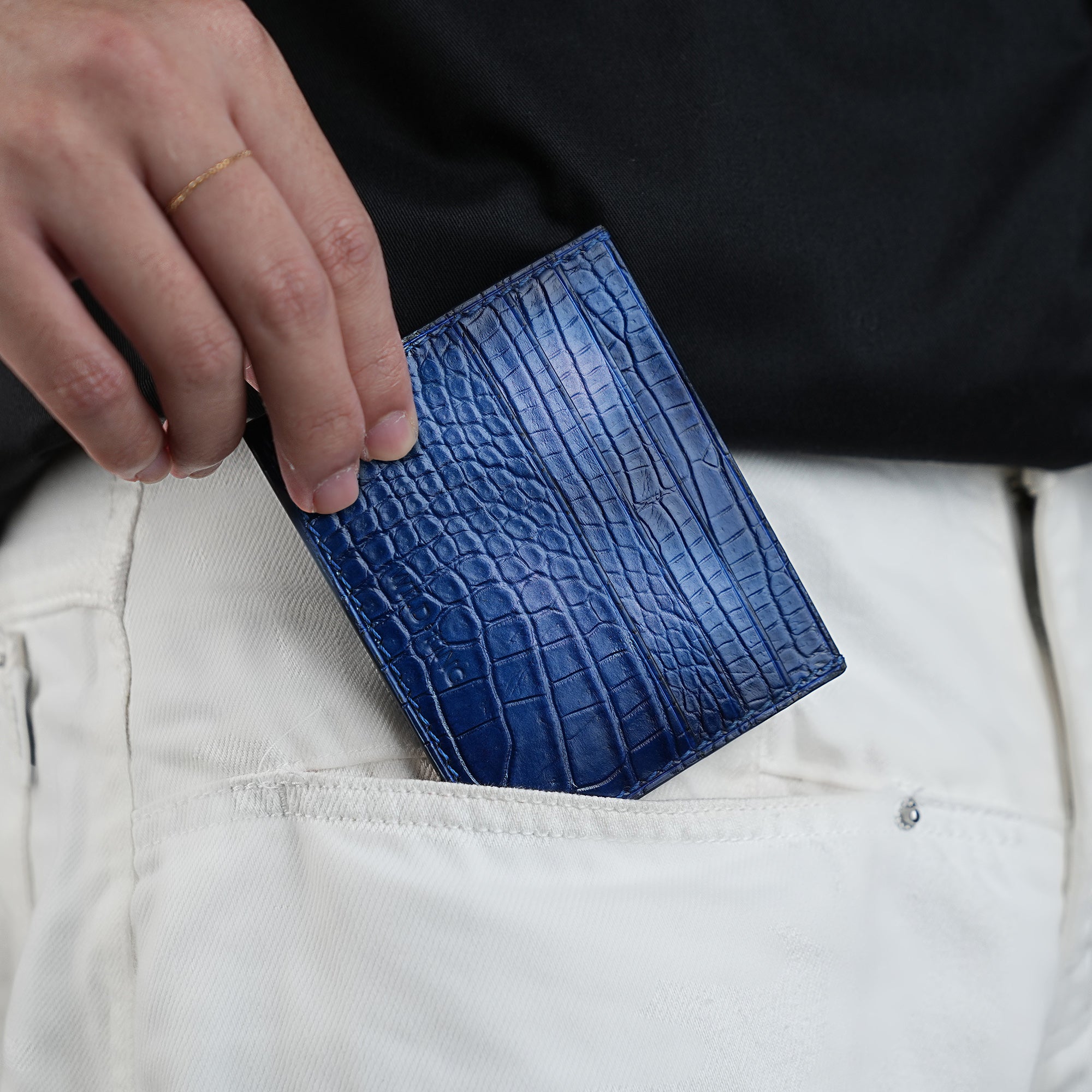 Navy Blue Alligator Leather Card Holder - Patina Finish