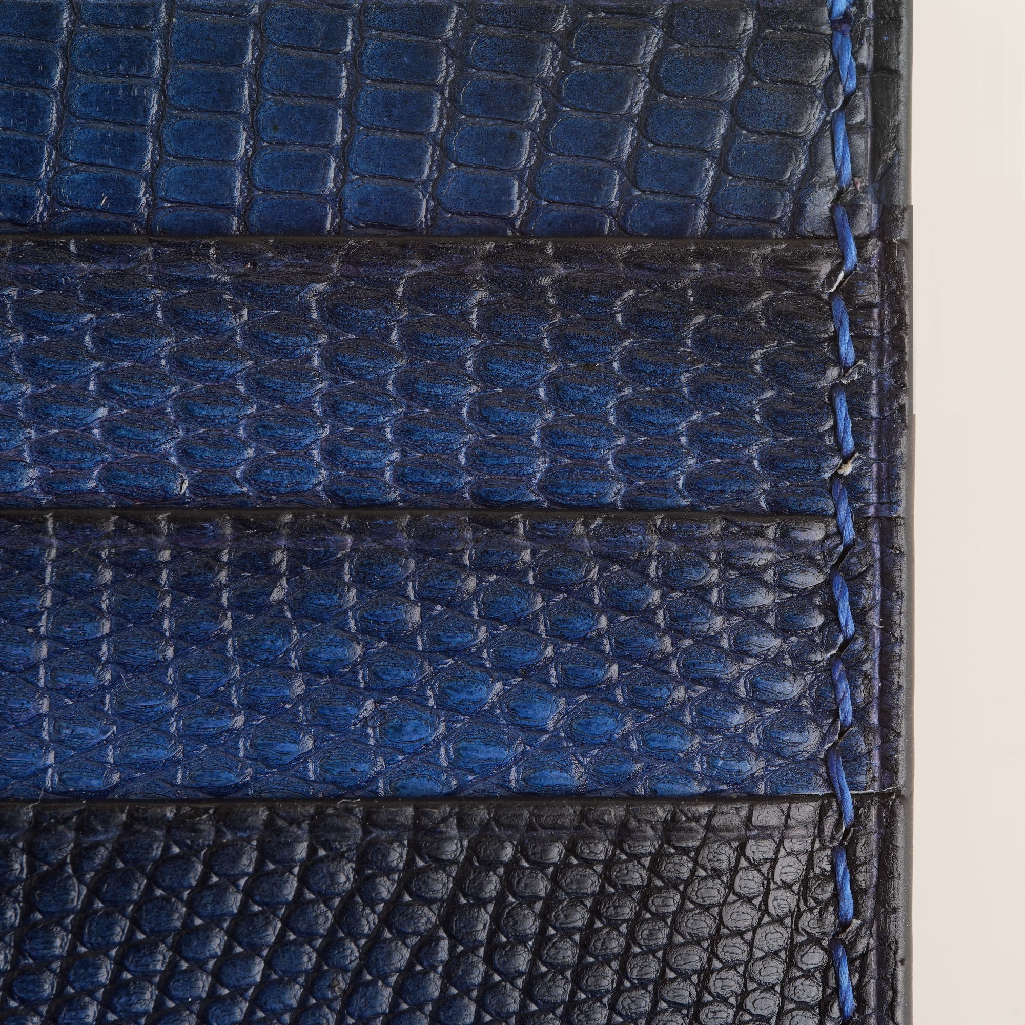 Navy Lizard Leather Card Holder - Patina Finish