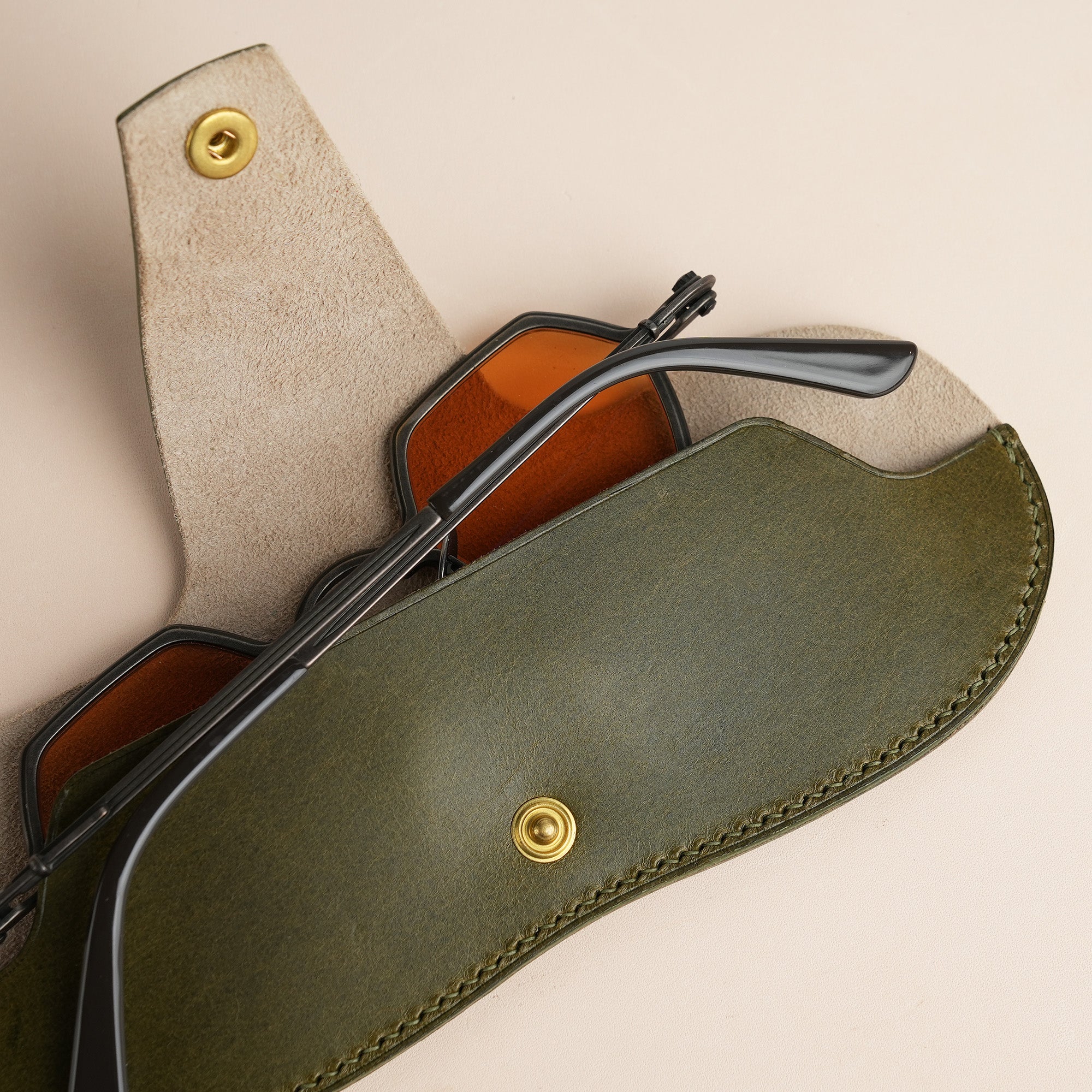 Olive Buttero Leather Glasses Case