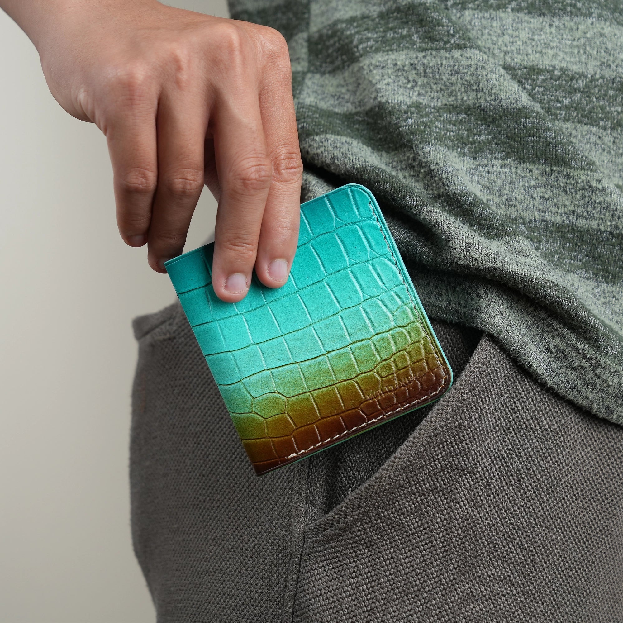 Turquoise Crocodile Leather Bifold Wallet - Shark Design - Ocean Patina